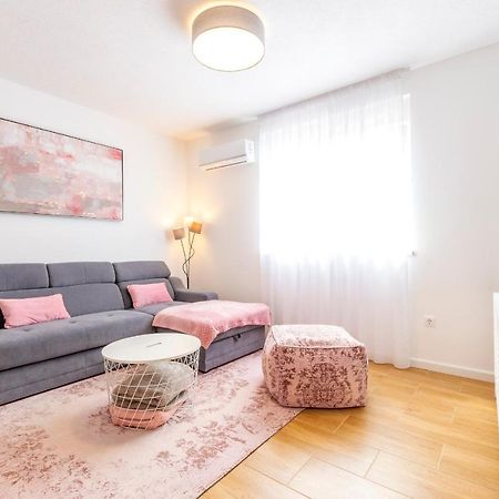 Apartamento Rose Kaštela Exterior foto